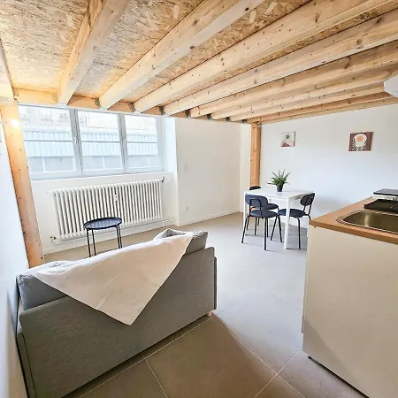 Lägenhet Center *